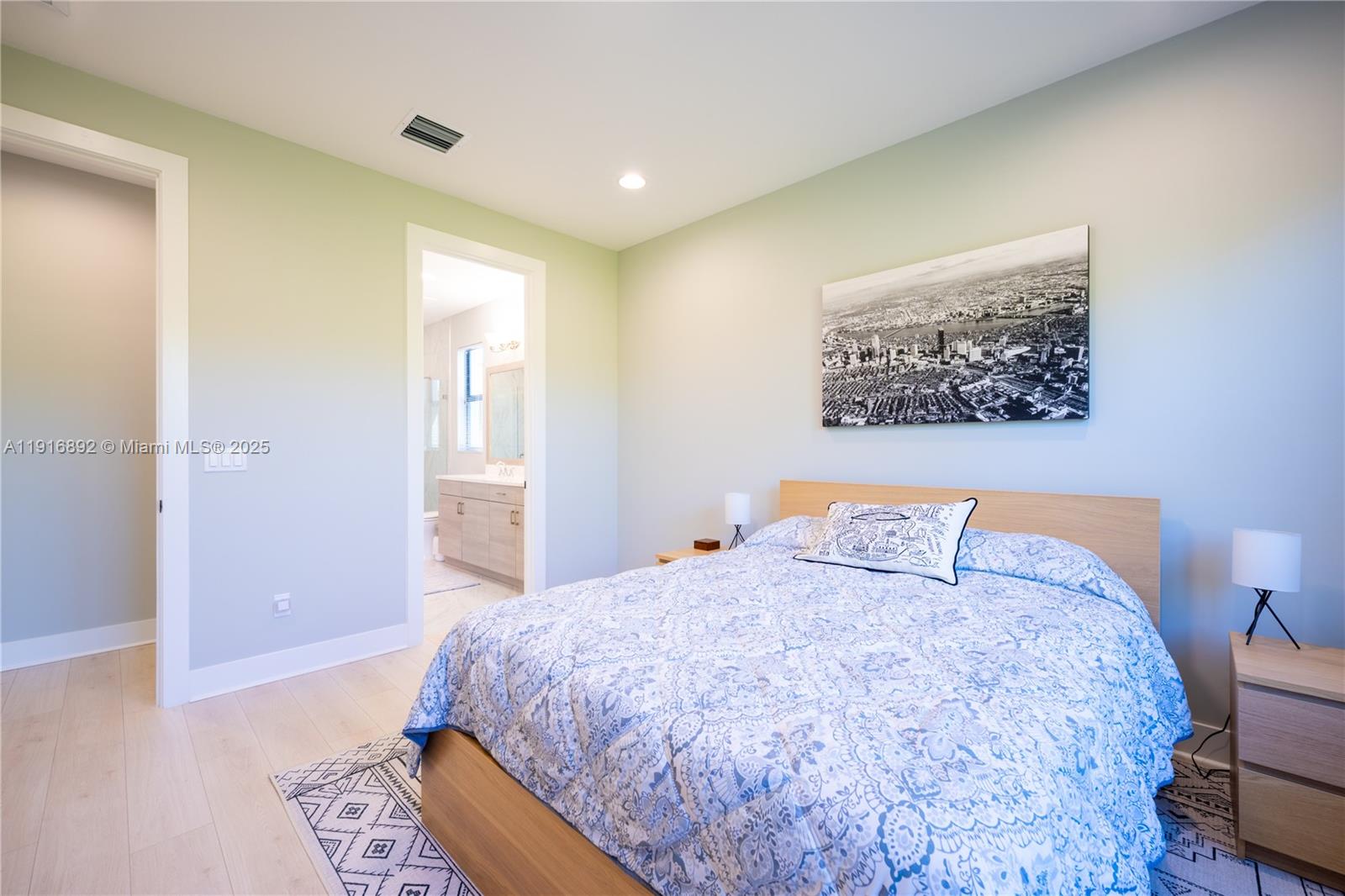 Palm Beach Gardens, Florida, 33418, United States, 5 Bedrooms Bedrooms, ,5 BathroomsBathrooms,Residential,Active,1995255