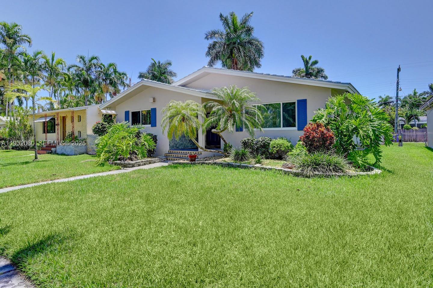 Hollywood, Florida, 33019, United States, 4 Bedrooms Bedrooms, ,2 BathroomsBathrooms,Residential,Active,2006944