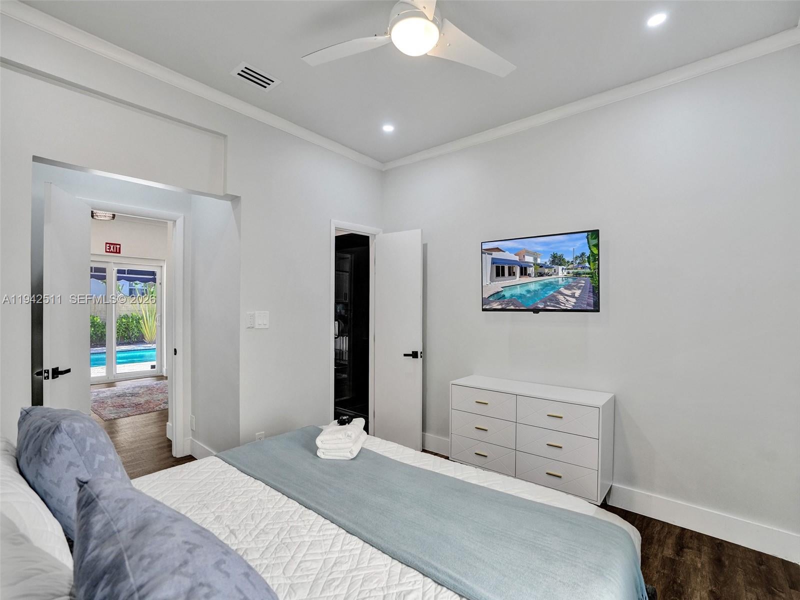 Hollywood, Florida, 33019, United States, 5 Bedrooms Bedrooms, ,4 BathroomsBathrooms,Residential,Active,2009164