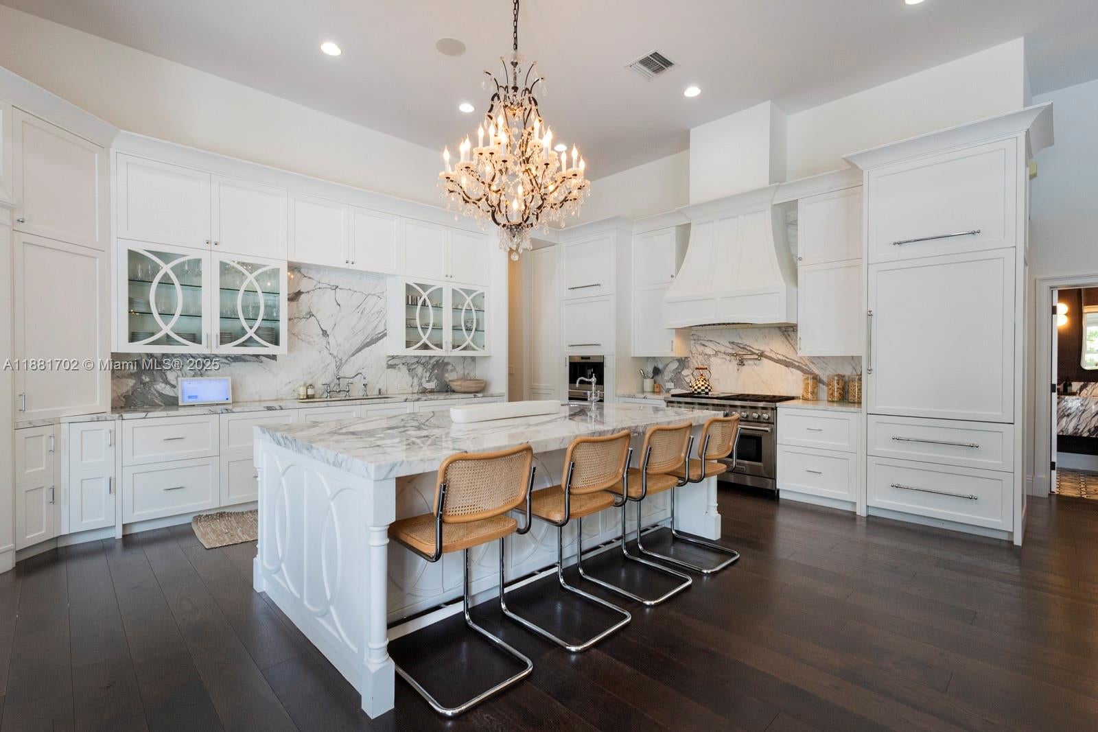 Pinecrest, Florida, 33156, United States, 5 Bedrooms Bedrooms, ,6 BathroomsBathrooms,Residential,Active,1945522