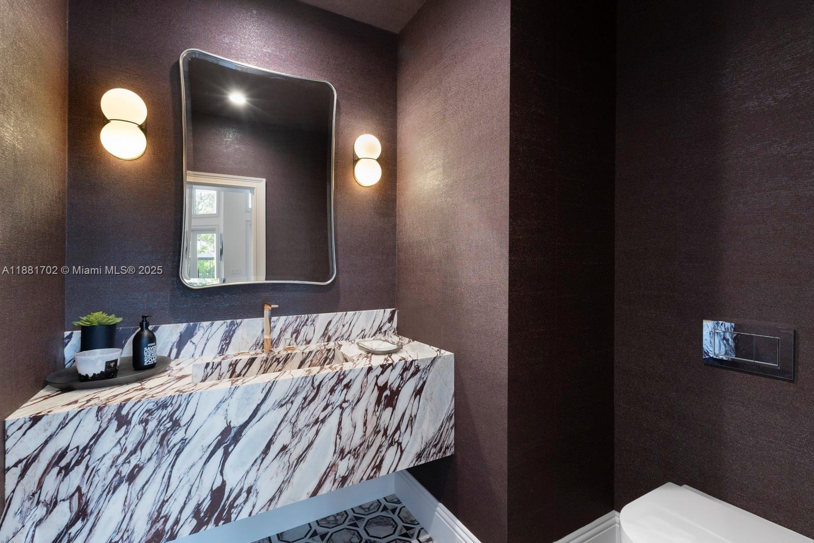 Pinecrest, Florida, 33156, United States, 5 Bedrooms Bedrooms, ,6 BathroomsBathrooms,Residential,Active,1945522