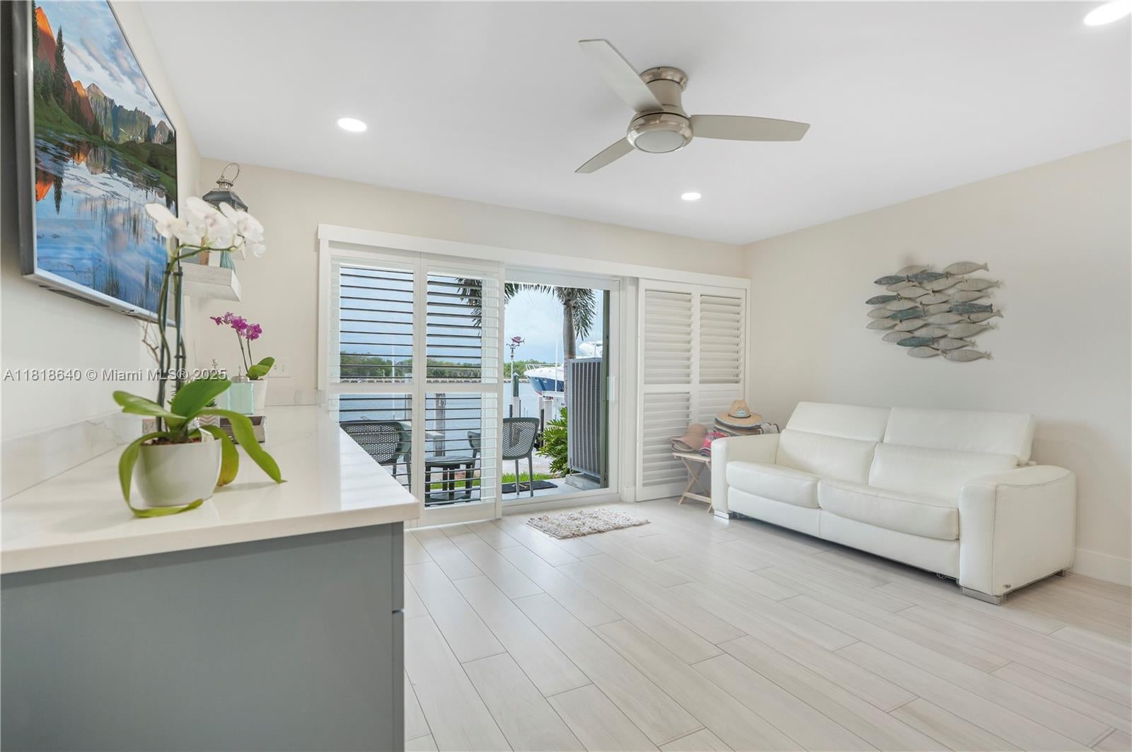 Hollywood, Florida, 33019, United States, 3 Bedrooms Bedrooms, ,4 BathroomsBathrooms,Residential,Active,1852751