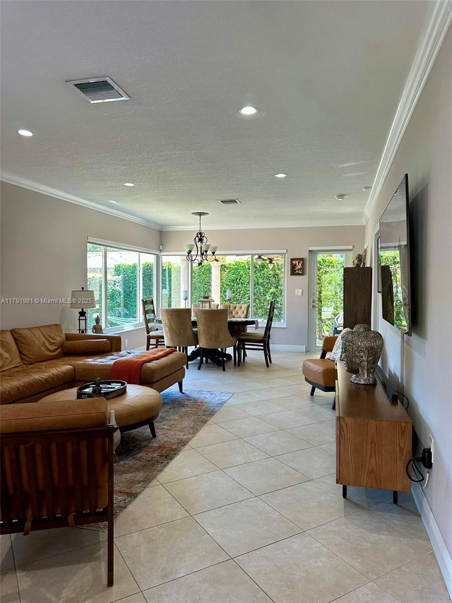 Coral Gables, Florida, 33134, United States, 3 Bedrooms Bedrooms, ,2 BathroomsBathrooms,Residential,Active,1820392