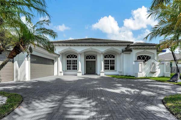 19086 PARK RIDGE ST, WESTON, FL 33332 - Image 1