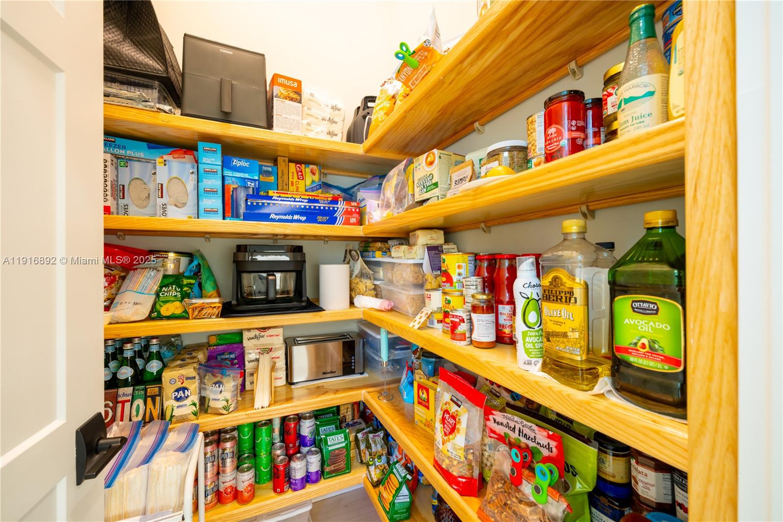 Palm Beach Gardens, Florida, 33418, United States, 5 Bedrooms Bedrooms, ,5 BathroomsBathrooms,Residential,Active,1995255