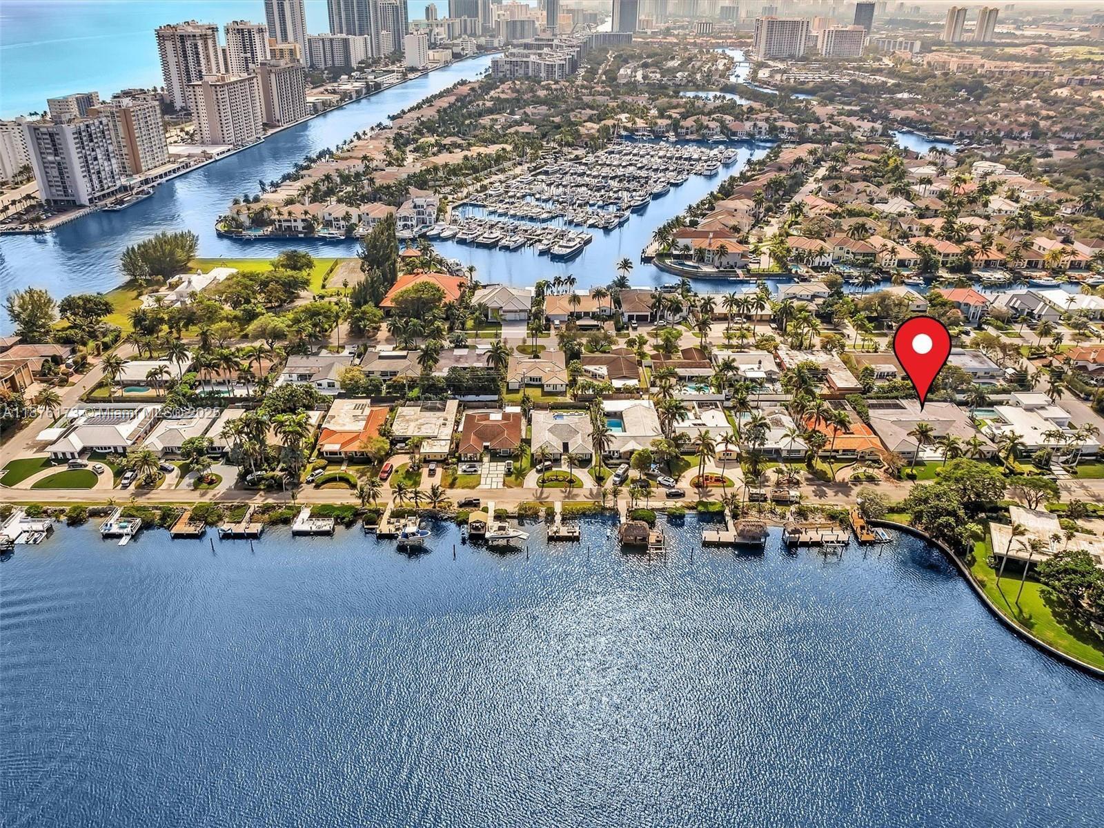 Hollywood, Florida, 33019, United States, 5 Bedrooms Bedrooms, ,4 BathroomsBathrooms,Residential,Active,1942387