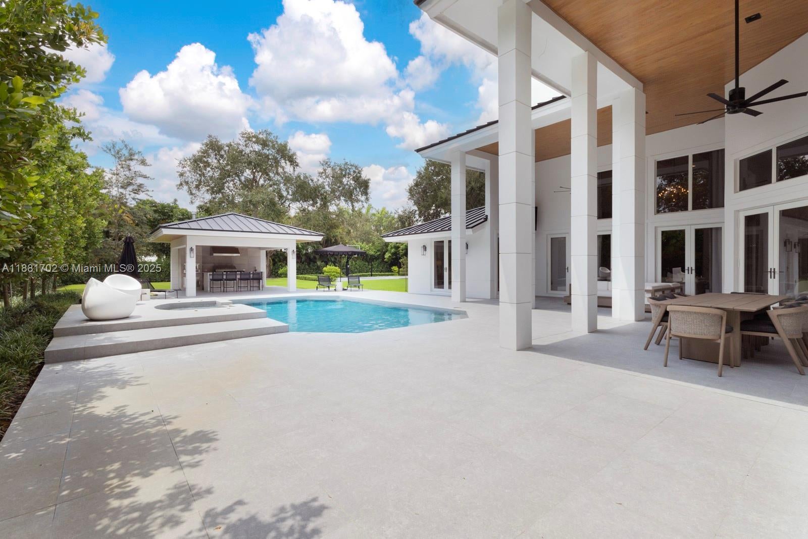 Pinecrest, Florida, 33156, United States, 5 Bedrooms Bedrooms, ,6 BathroomsBathrooms,Residential,Active,1945522