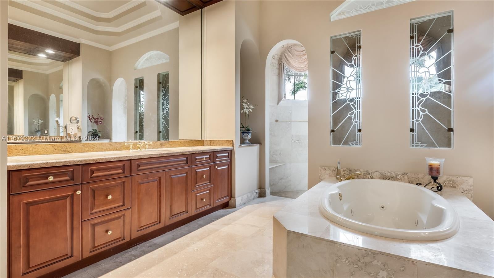 Davie, Florida, 33330, United States, ,6 BathroomsBathrooms,Residential,Active,1704070