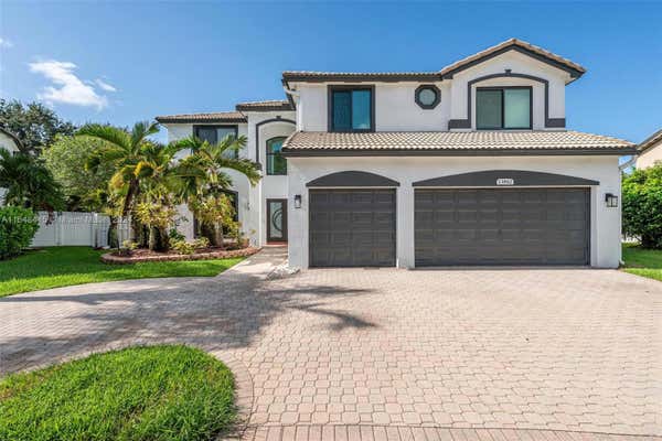 13862 NW 10TH CT, PEMBROKE PINES, FL 33028 - Image 1