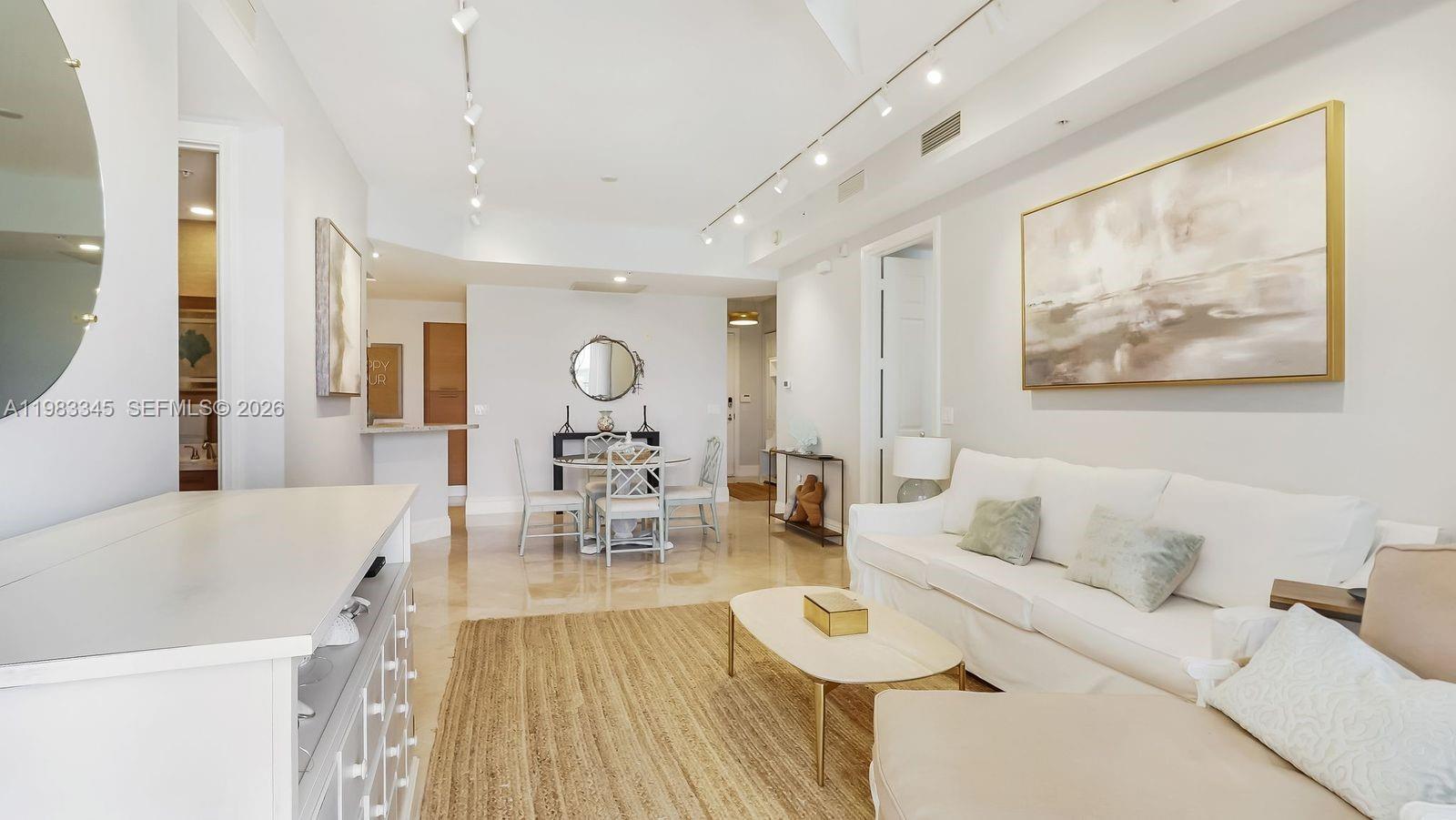Lauderdale By The Sea, Florida, 33308, United States, 2 Bedrooms Bedrooms, ,2 BathroomsBathrooms,Residential,Active,2026763