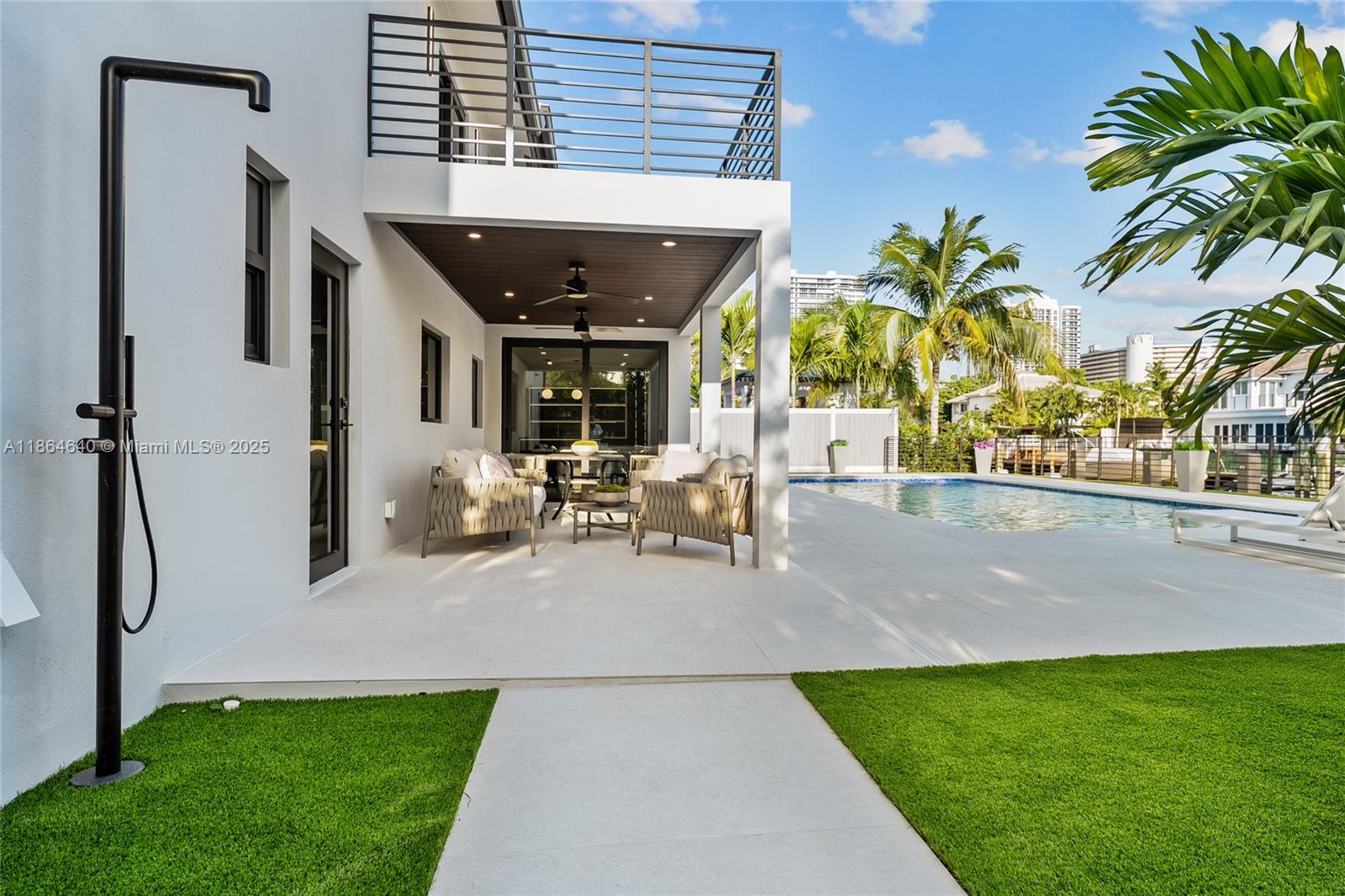 Fort Lauderdale, Florida, 33308, United States, 5 Bedrooms Bedrooms, ,4 BathroomsBathrooms,Residential,Active,1927651