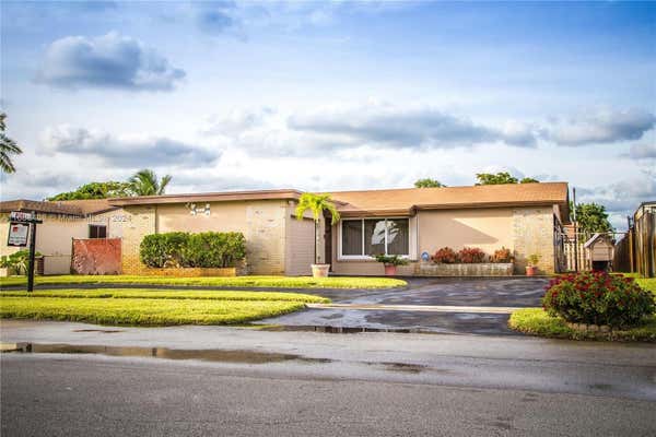 8911 NW 7TH CT, PEMBROKE PINES, FL 33024 - Image 1