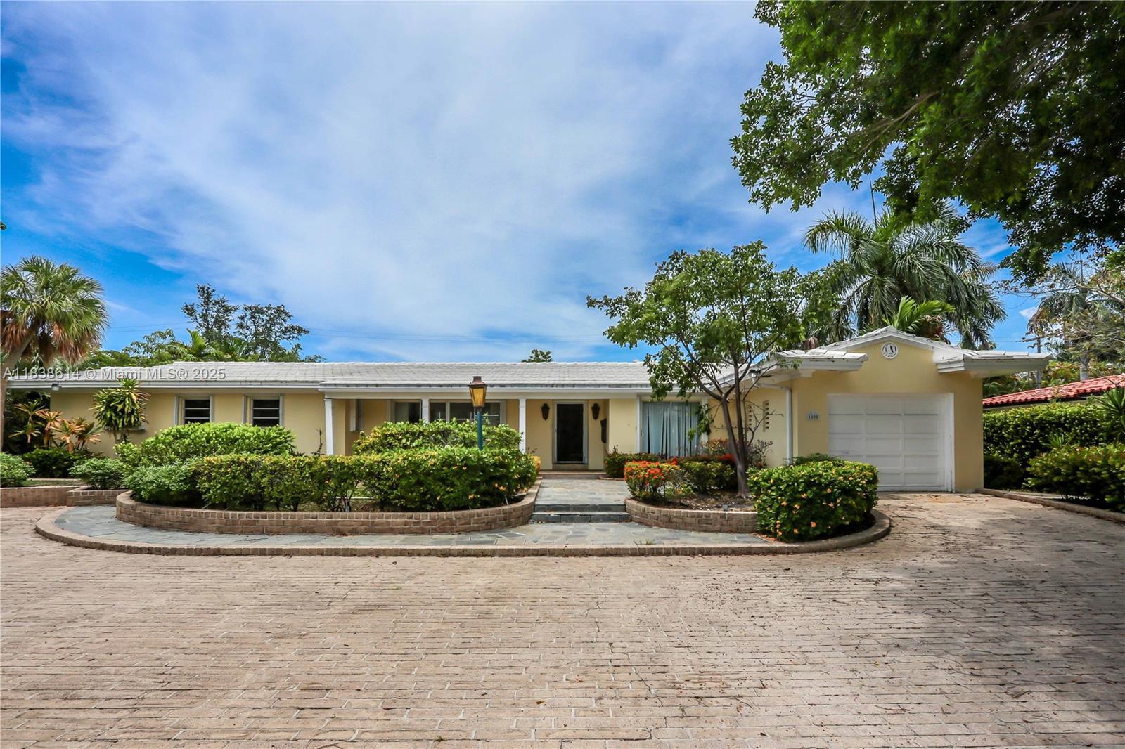 Hollywood, Florida, 33019, United States, 4 Bedrooms Bedrooms, ,4 BathroomsBathrooms,Residential,Active,1892394
