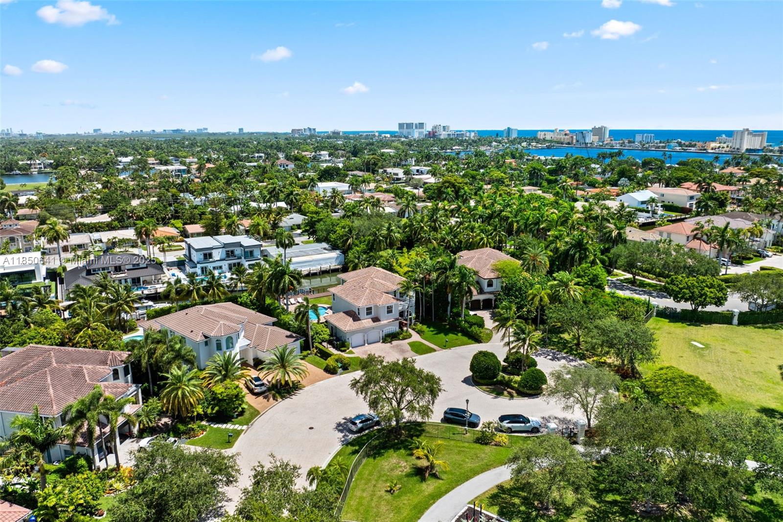 Hollywood, Florida, 33019, United States, 6 Bedrooms Bedrooms, ,6 BathroomsBathrooms,Residential,Active,1905103