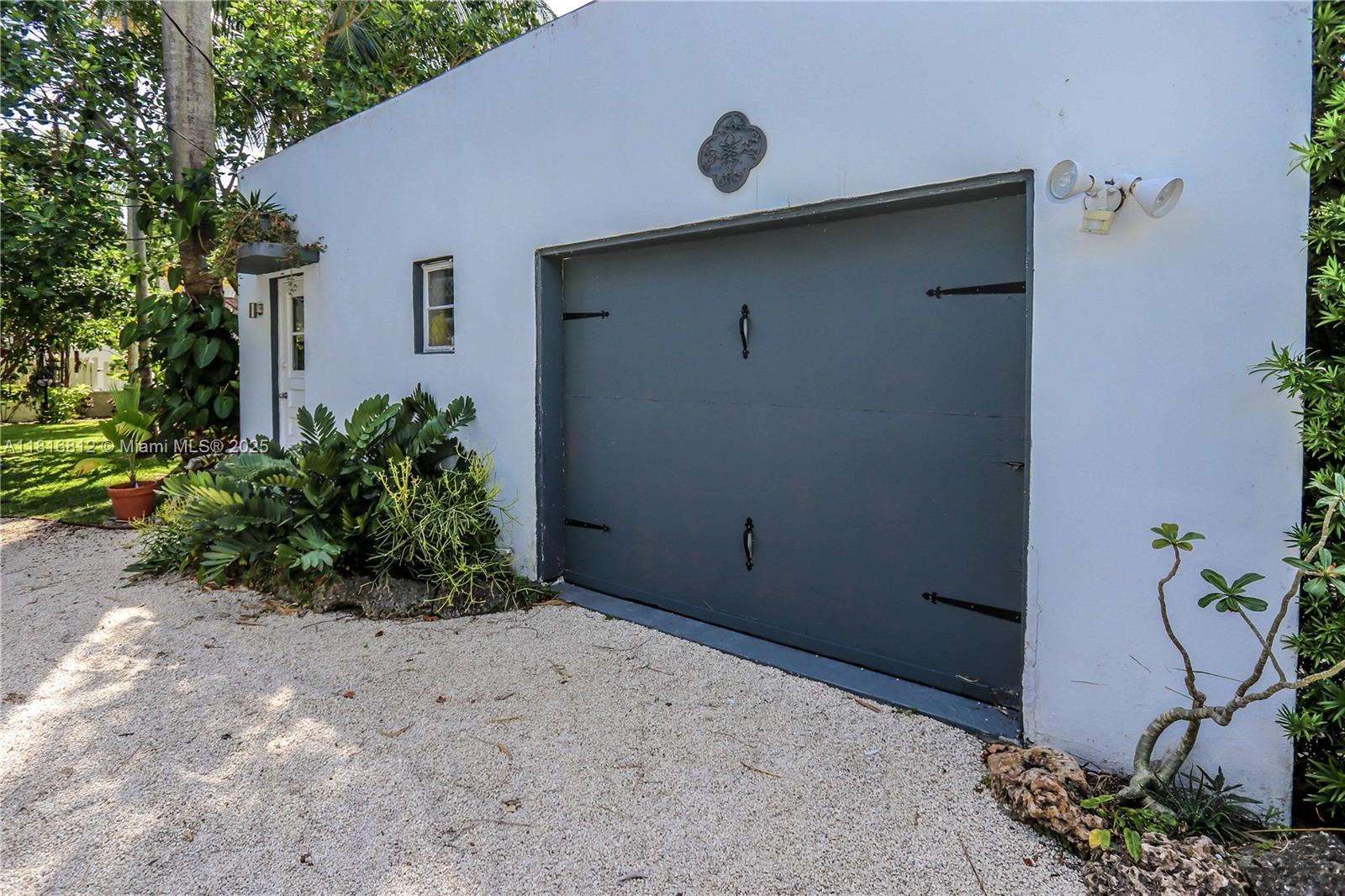 Hollywood, Florida, 33019, United States, 4 Bedrooms Bedrooms, ,4 BathroomsBathrooms,Residential,Active,1843428