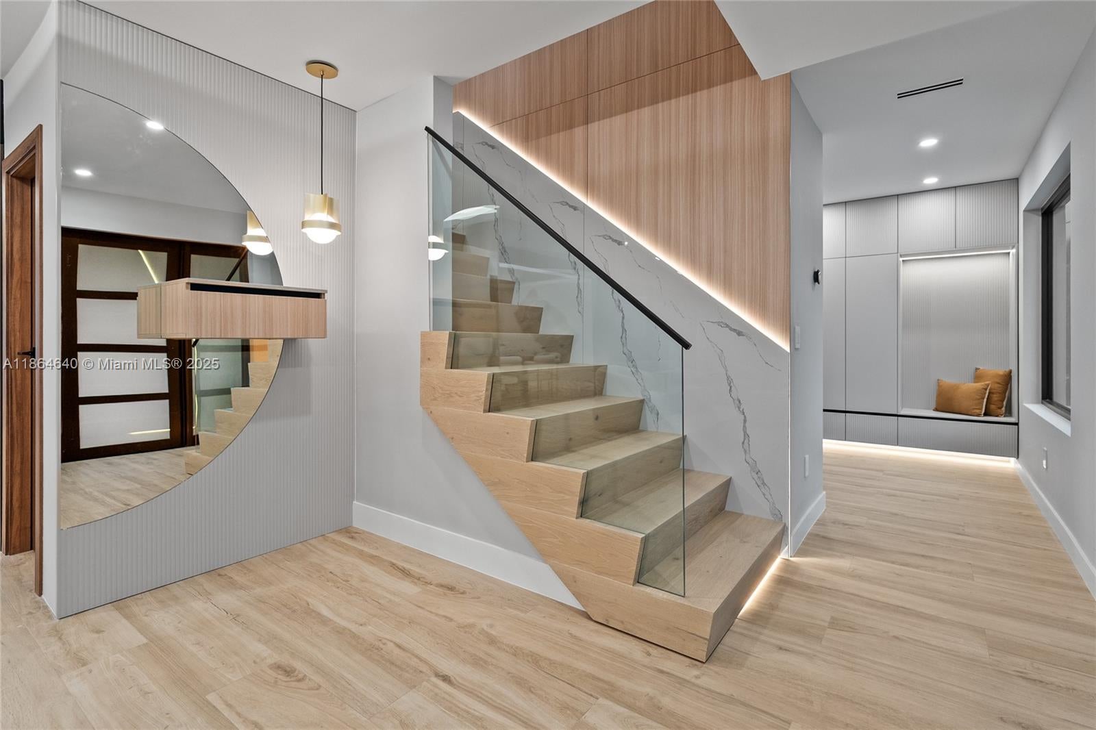 Fort Lauderdale, Florida, 33308, United States, 5 Bedrooms Bedrooms, ,4 BathroomsBathrooms,Residential,Active,1927651