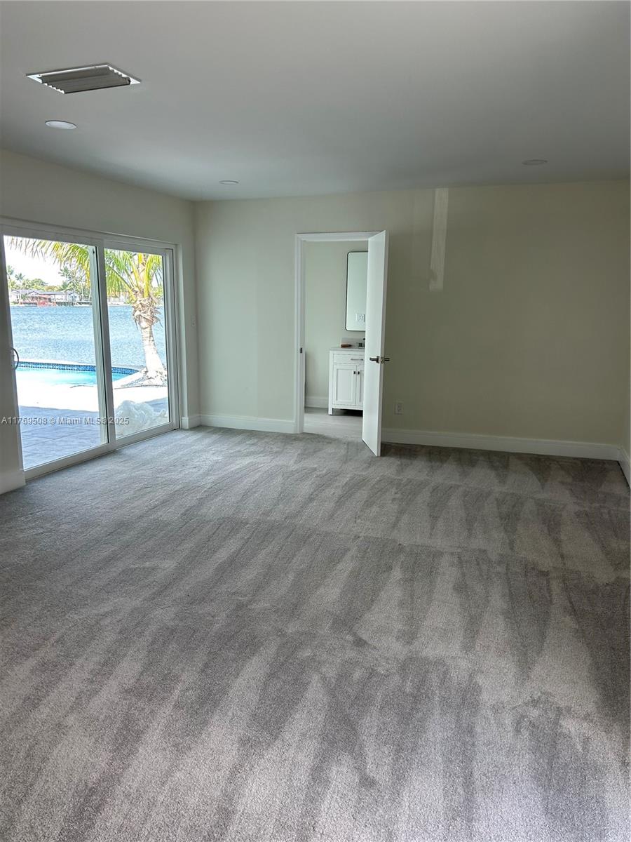 Miami, Florida, 33180, United States, 3 Bedrooms Bedrooms, ,2 BathroomsBathrooms,Residential,Active,1969837