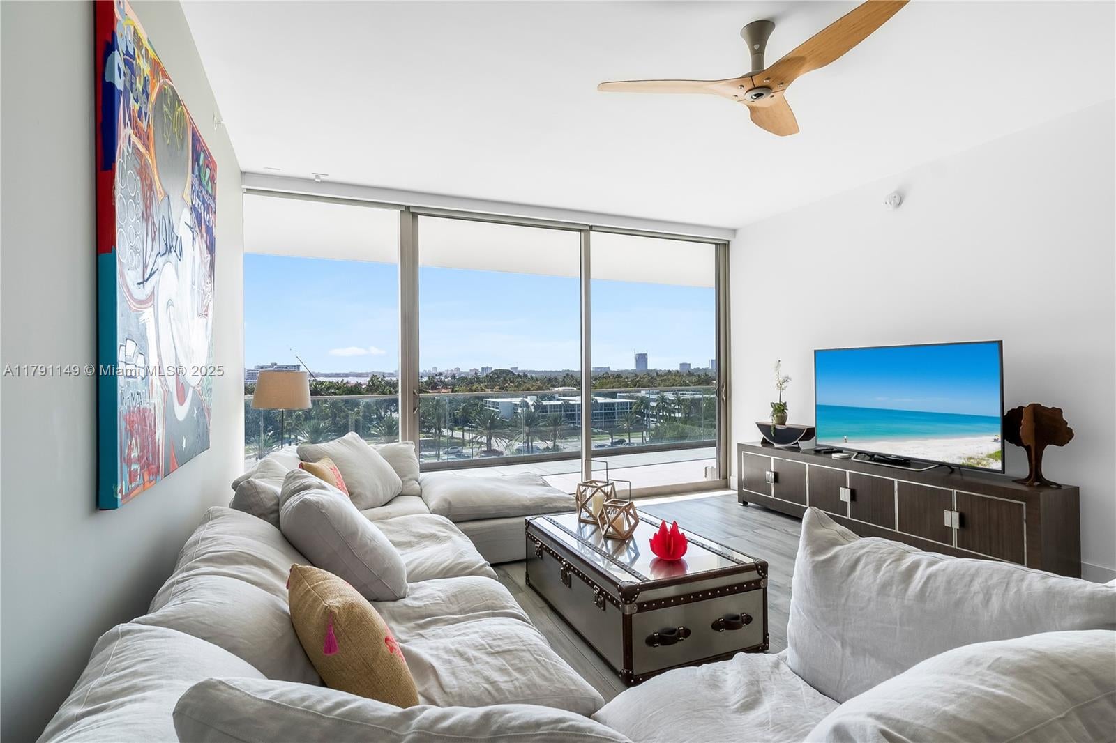 Bal Harbour, Florida, 33154, United States, 2 Bedrooms Bedrooms, ,3 BathroomsBathrooms,Residential,Active,1781839