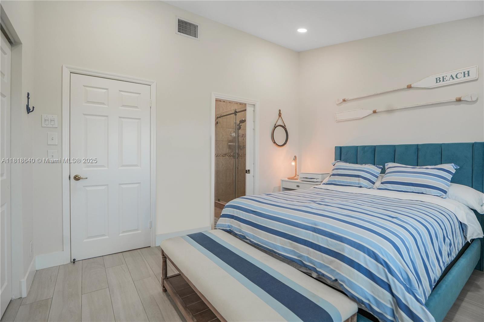 Hollywood, Florida, 33019, United States, 3 Bedrooms Bedrooms, ,4 BathroomsBathrooms,Residential,Active,1852751