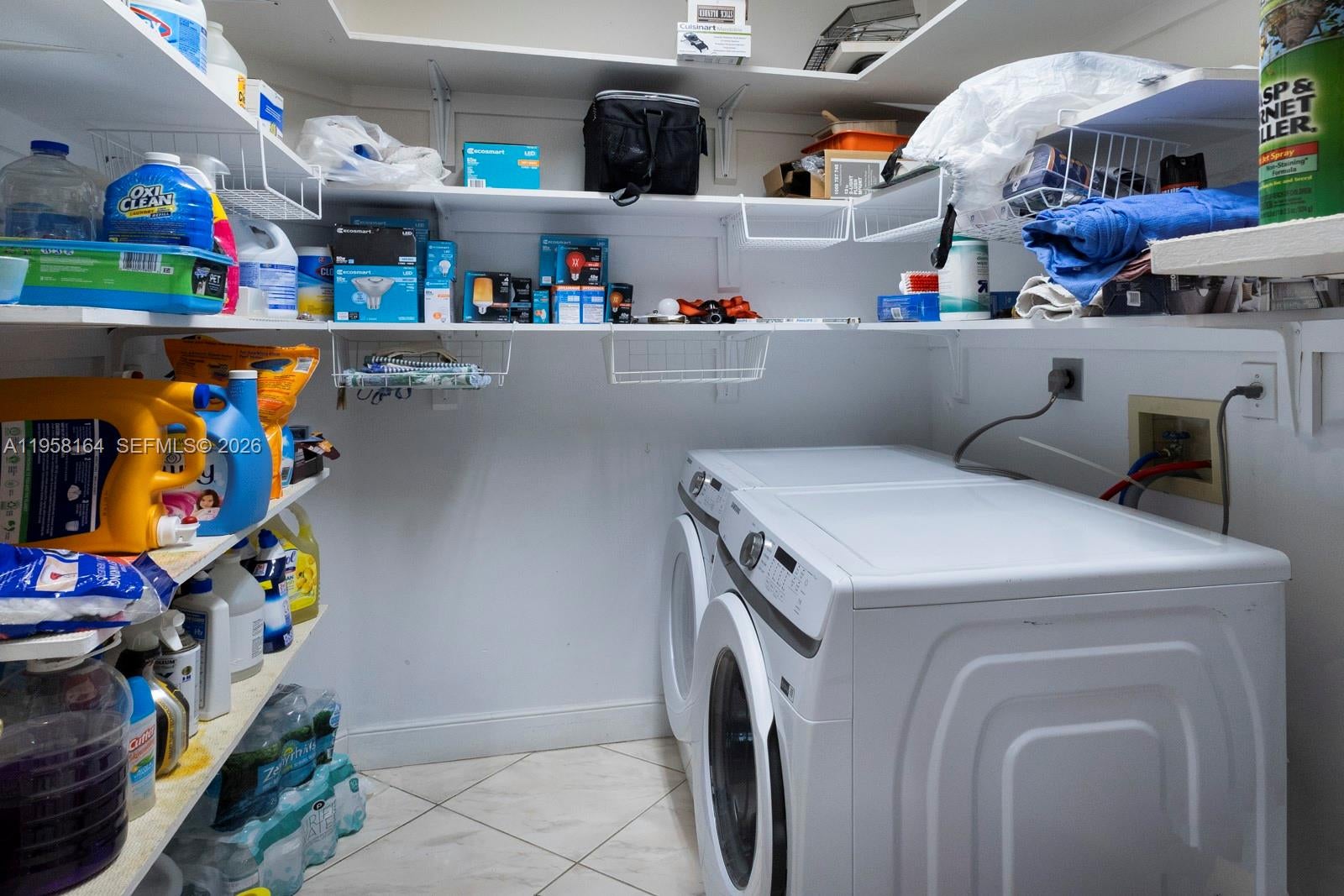 Pinecrest, Florida, 33156, United States, 5 Bedrooms Bedrooms, ,4 BathroomsBathrooms,Residential,Active,2015225