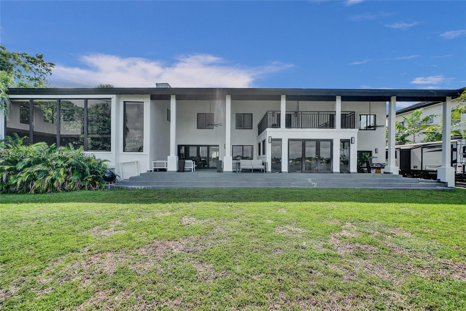 Miami, Florida, 33176, United States, 6 Bedrooms Bedrooms, ,4 BathroomsBathrooms,Residential,Active,1892592