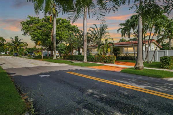 2475 NE 214TH ST, MIAMI, FL 33180 - Image 1