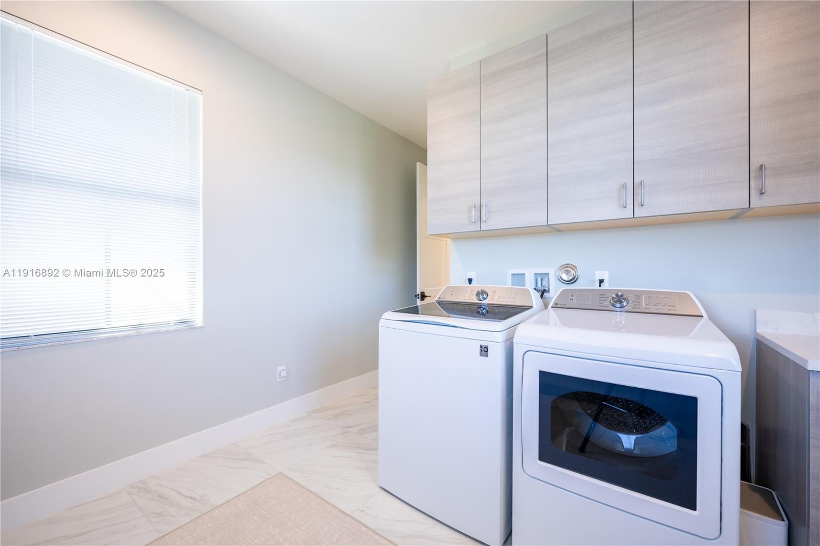 Palm Beach Gardens, Florida, 33418, United States, 5 Bedrooms Bedrooms, ,5 BathroomsBathrooms,Residential,Active,1995255