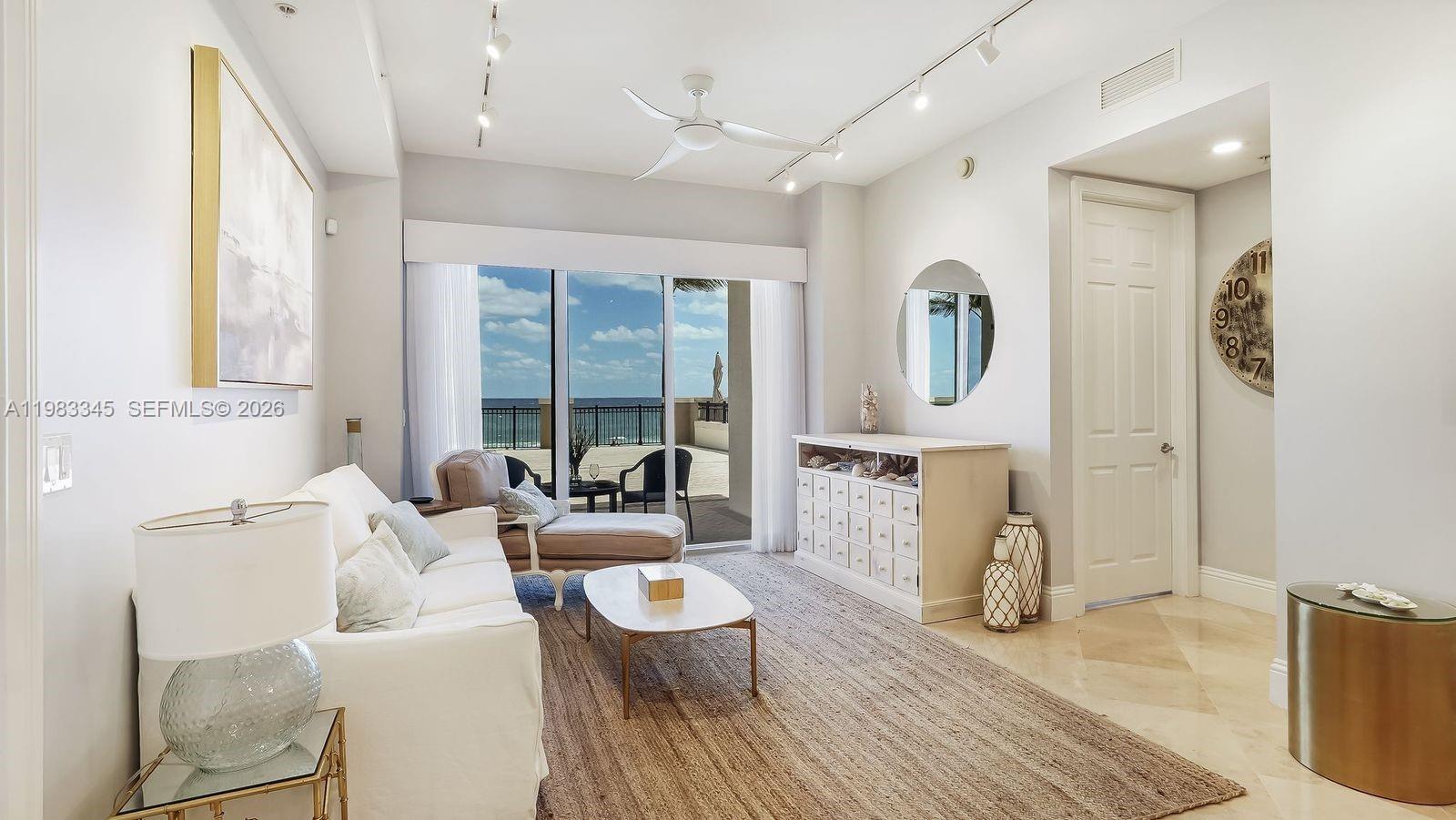 Lauderdale By The Sea, Florida, 33308, United States, 2 Bedrooms Bedrooms, ,2 BathroomsBathrooms,Residential,Active,2026763