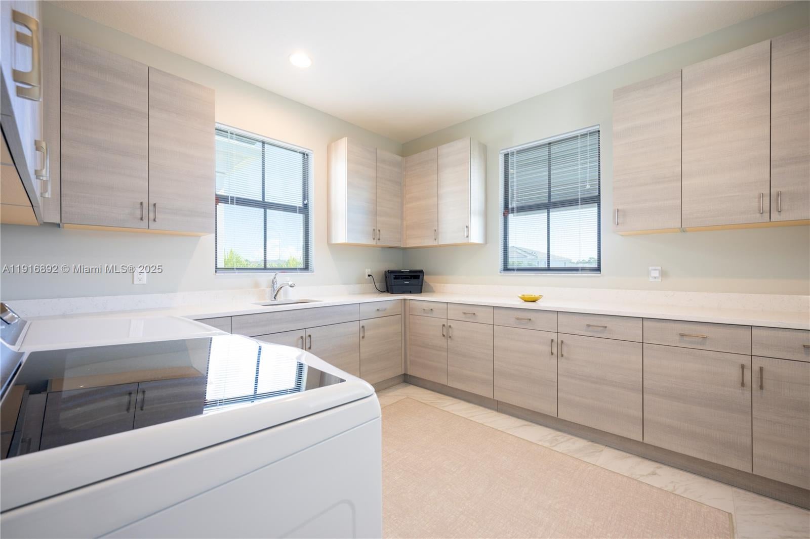 Palm Beach Gardens, Florida, 33418, United States, 5 Bedrooms Bedrooms, ,5 BathroomsBathrooms,Residential,Active,1995255