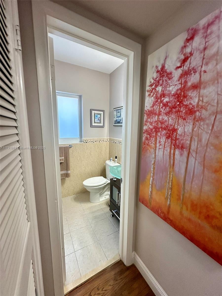 Coral Gables, Florida, 33134, United States, 3 Bedrooms Bedrooms, ,2 BathroomsBathrooms,Residential,Active,1820392