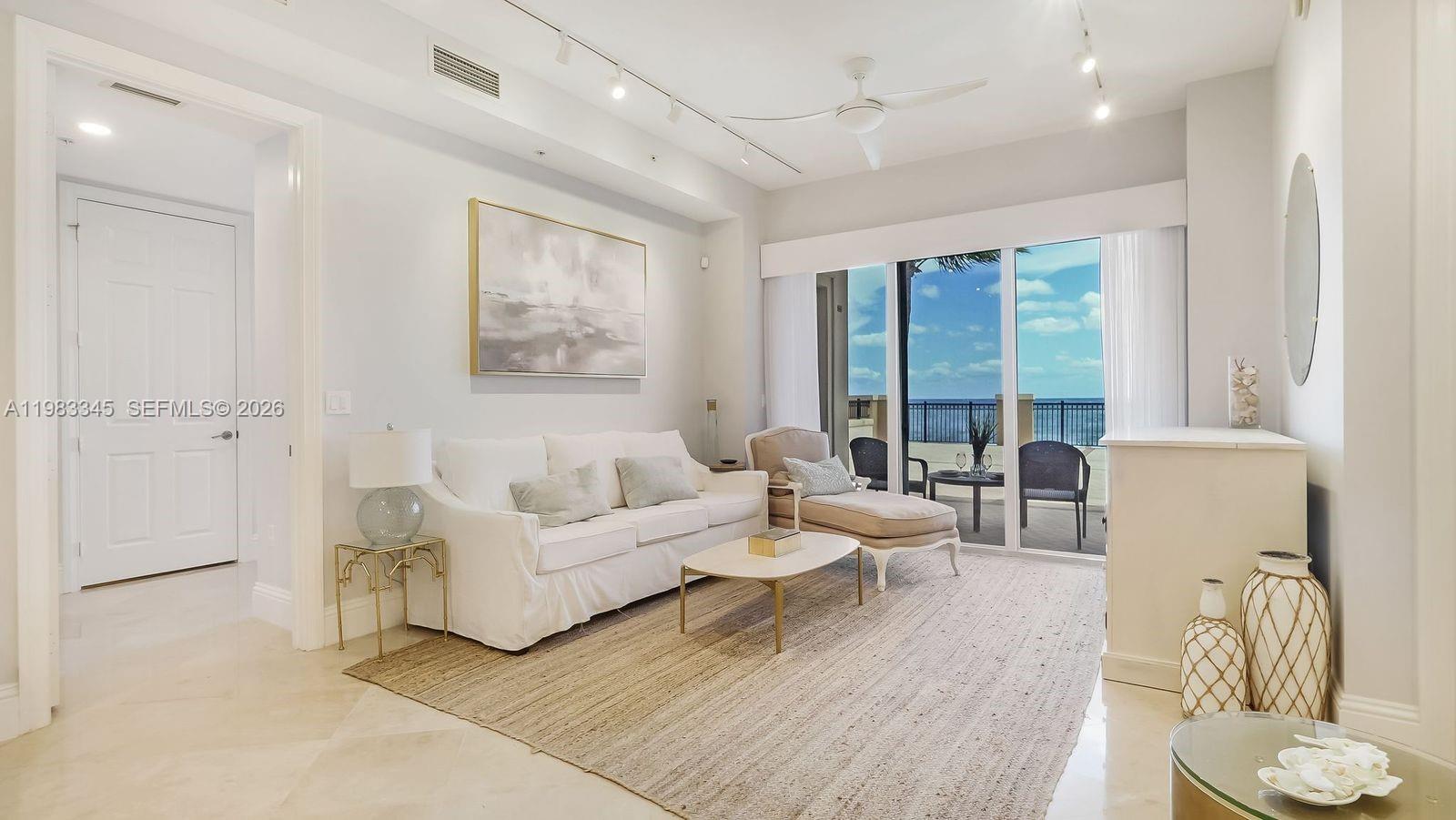 Lauderdale By The Sea, Florida, 33308, United States, 2 Bedrooms Bedrooms, ,2 BathroomsBathrooms,Residential,Active,2026763