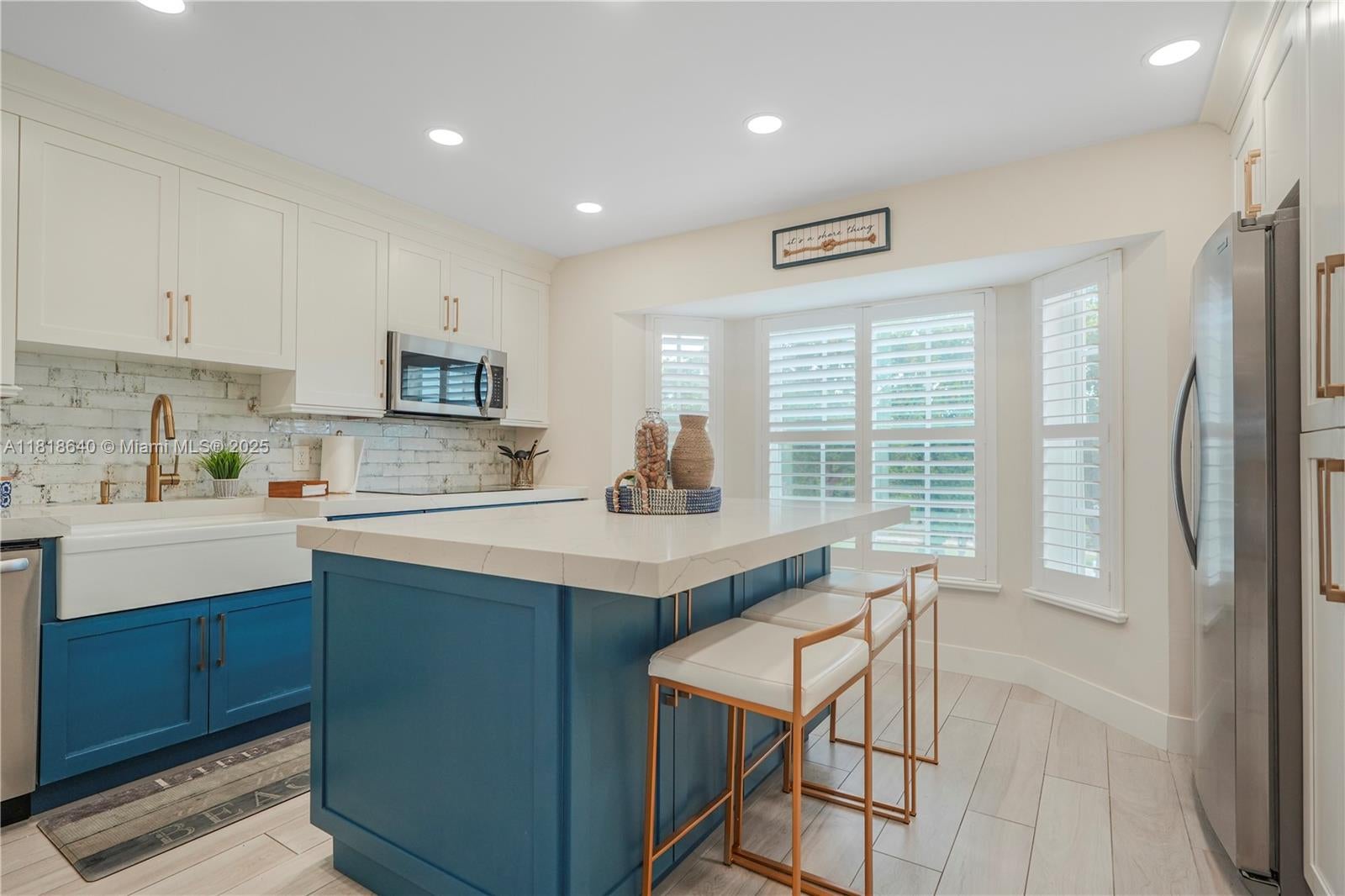 Hollywood, Florida, 33019, United States, 3 Bedrooms Bedrooms, ,4 BathroomsBathrooms,Residential,Active,1852751
