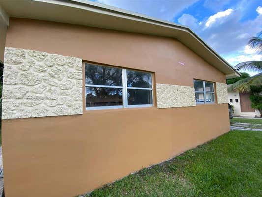 1429 NE 118TH TER, MIAMI, FL 33161, photo 2 of 7