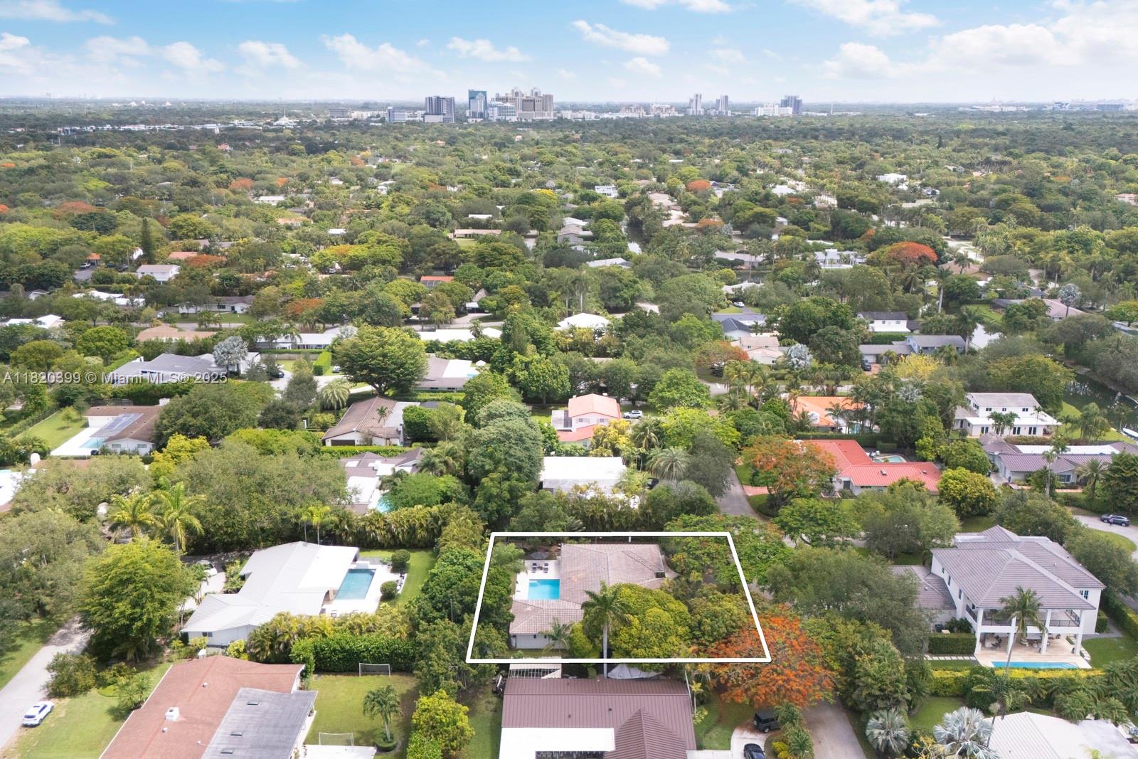 Pinecrest, Florida, 33156, United States, 4 Bedrooms Bedrooms, ,3 BathroomsBathrooms,Residential,Active,1990657