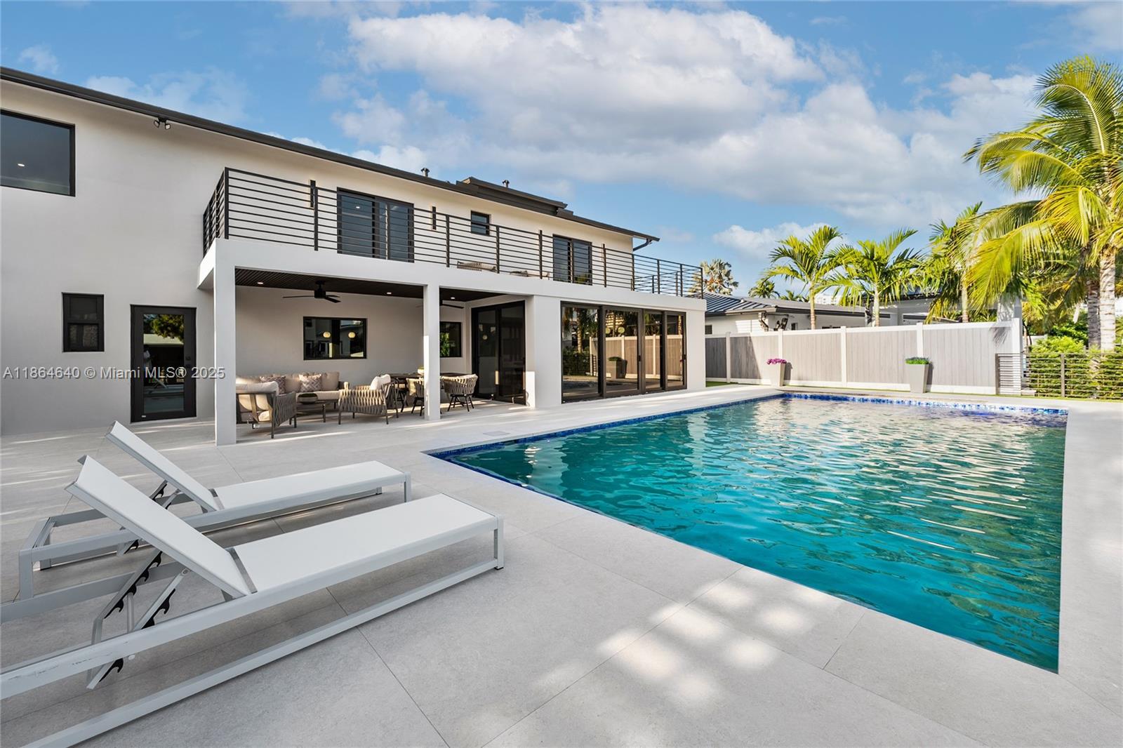 Fort Lauderdale, Florida, 33308, United States, 5 Bedrooms Bedrooms, ,4 BathroomsBathrooms,Residential,Active,1927651
