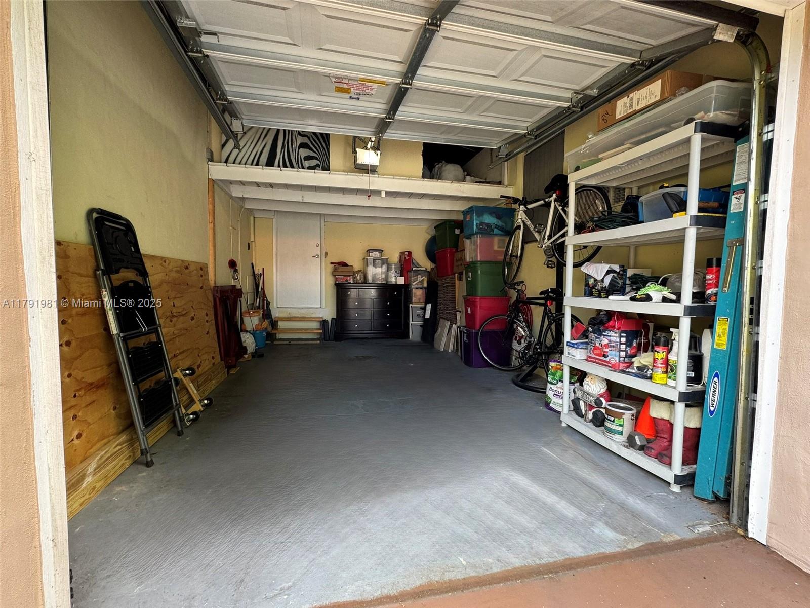 Coral Gables, Florida, 33134, United States, 3 Bedrooms Bedrooms, ,2 BathroomsBathrooms,Residential,Active,1820392