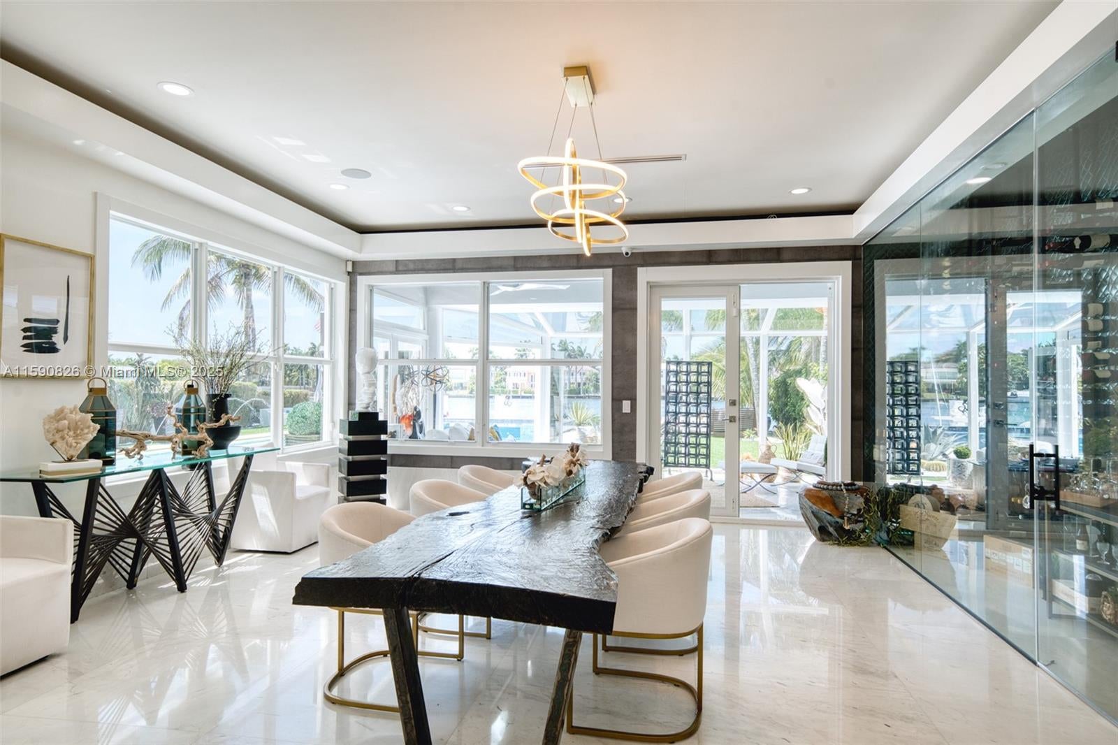 Hollywood, Florida, 33019, United States, 6 Bedrooms Bedrooms, ,6 BathroomsBathrooms,Residential,Pending,1756815