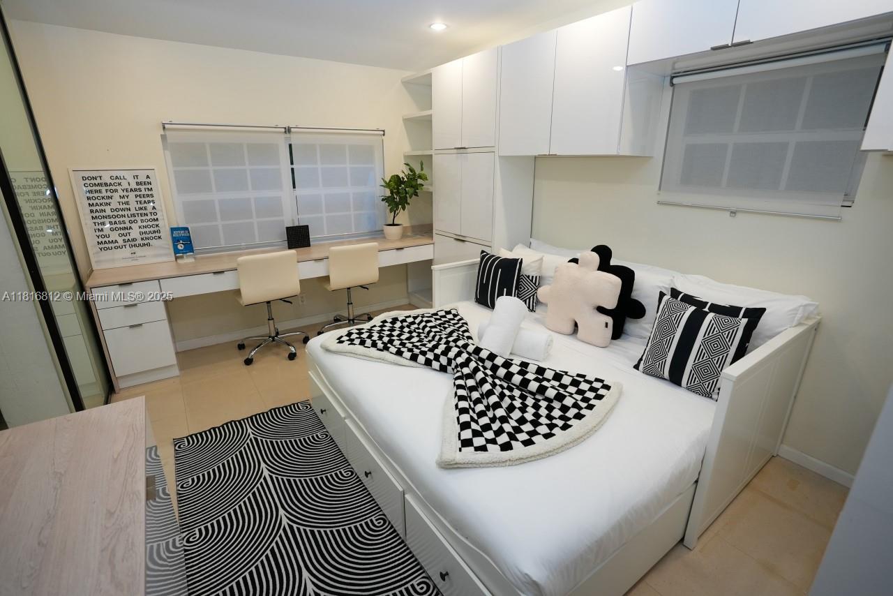 Hollywood, Florida, 33019, United States, 4 Bedrooms Bedrooms, ,4 BathroomsBathrooms,Residential,Active,1843428
