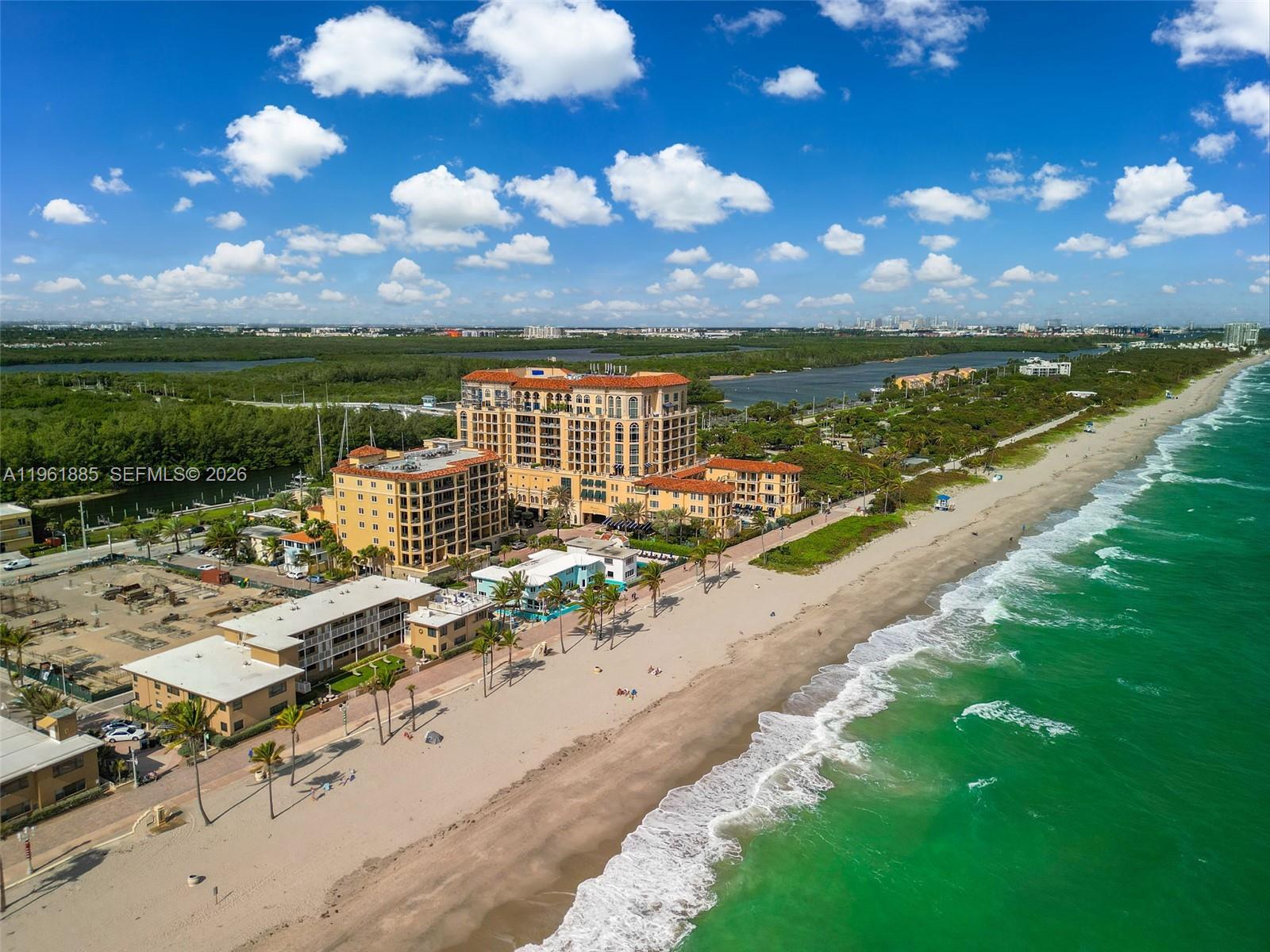 Hollywood, Florida, 33019, United States, 3 Bedrooms Bedrooms, ,4 BathroomsBathrooms,Residential,Active,2016727