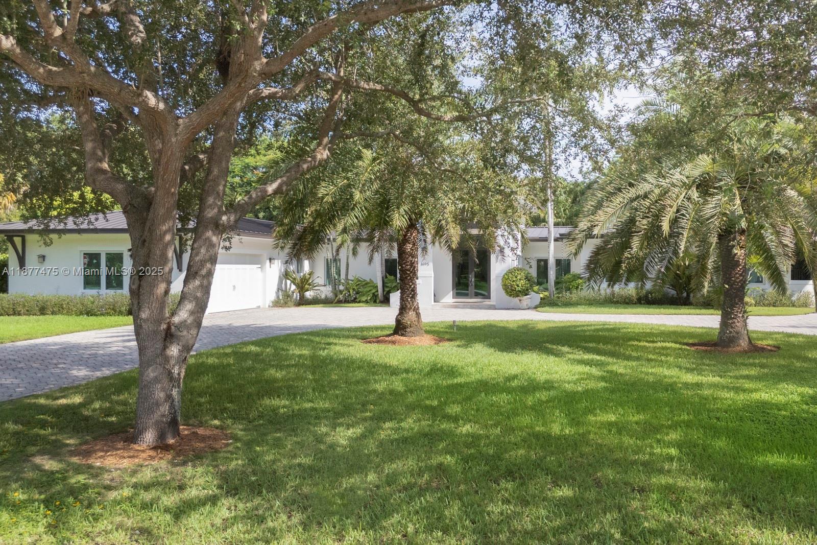 Pinecrest, Florida, 33156, United States, 4 Bedrooms Bedrooms, ,4 BathroomsBathrooms,Residential,Active,1944078