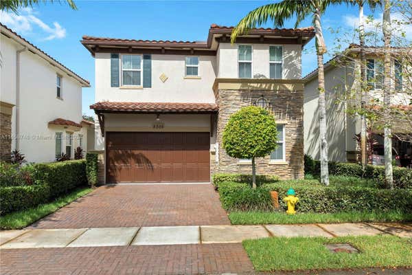 5305 FALCON TRL, DAVIE, FL 33314 - Image 1