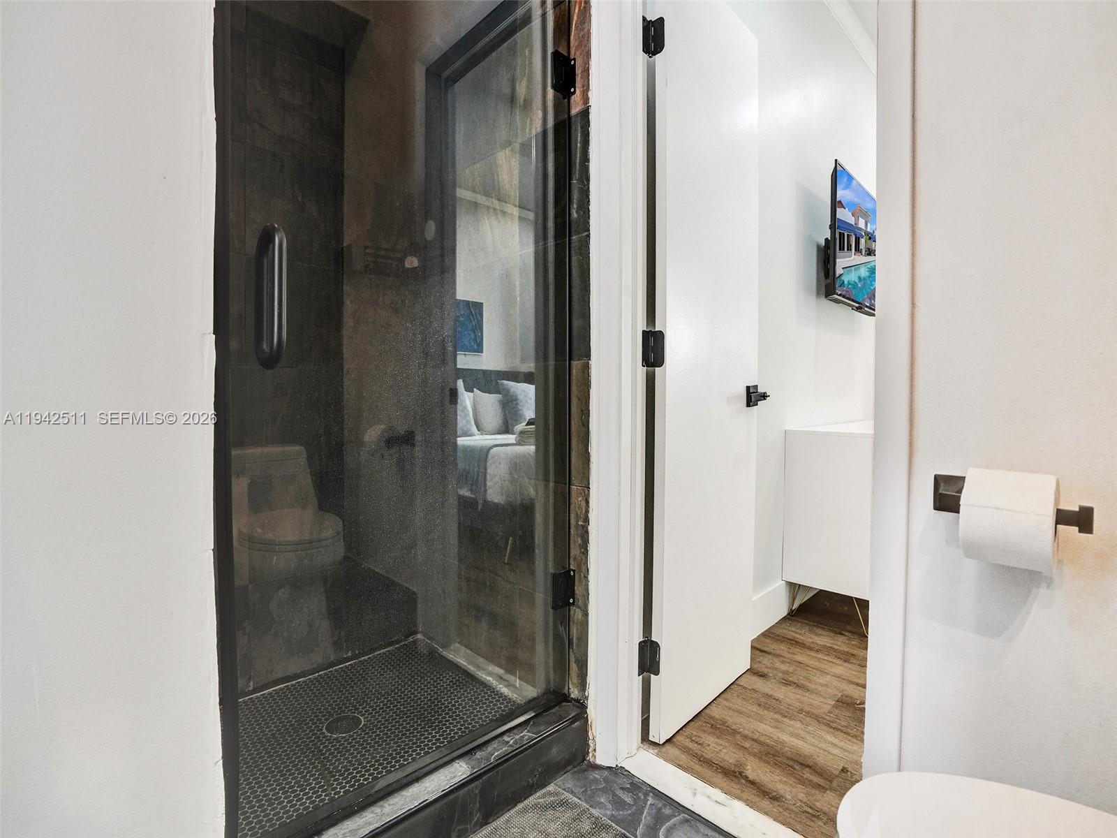 Hollywood, Florida, 33019, United States, 5 Bedrooms Bedrooms, ,4 BathroomsBathrooms,Residential,Active,2009164