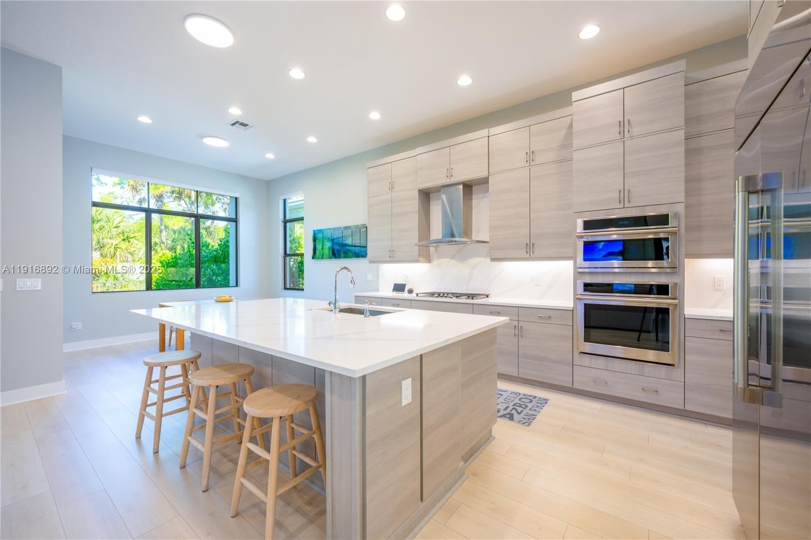 Palm Beach Gardens, Florida, 33418, United States, 5 Bedrooms Bedrooms, ,5 BathroomsBathrooms,Residential,Active,1995255