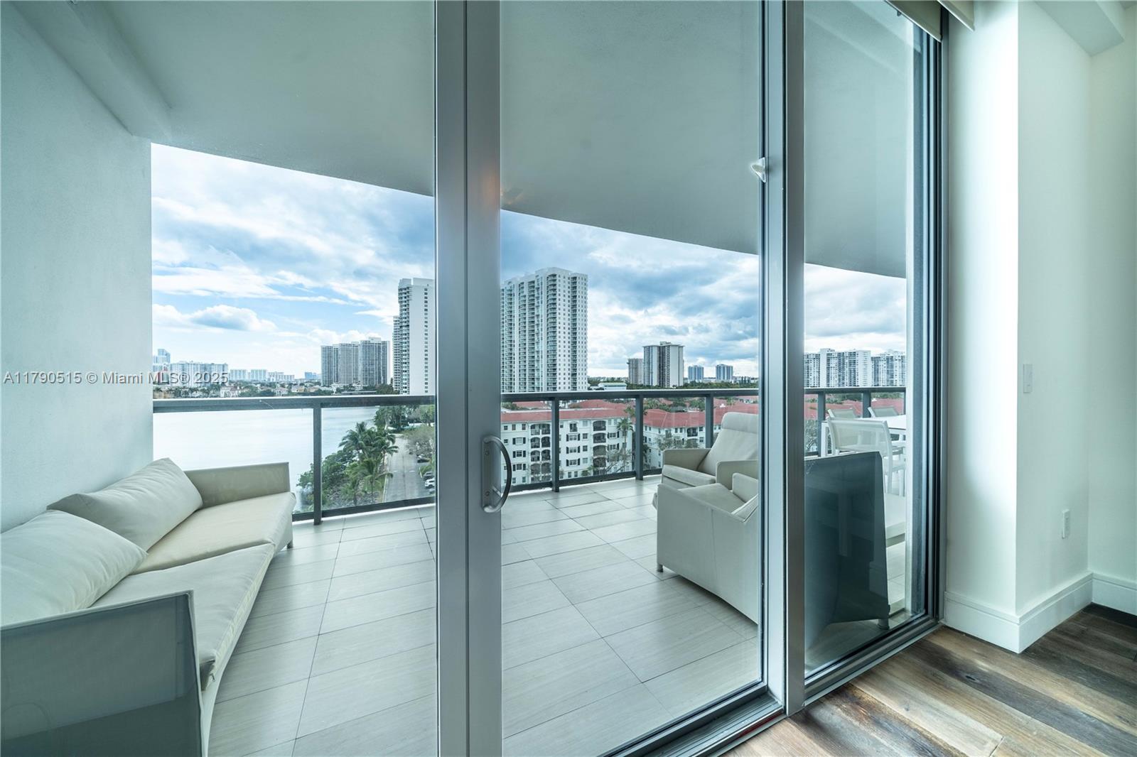 Aventura, Florida, 33180, United States, ,6 BathroomsBathrooms,Residential,Active,1781877