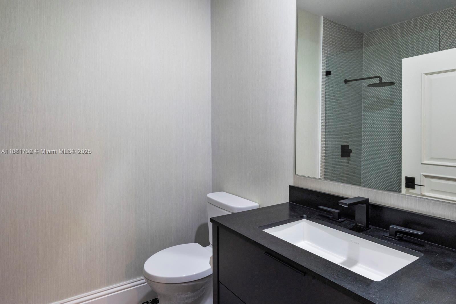 Pinecrest, Florida, 33156, United States, 5 Bedrooms Bedrooms, ,6 BathroomsBathrooms,Residential,Active,1945522