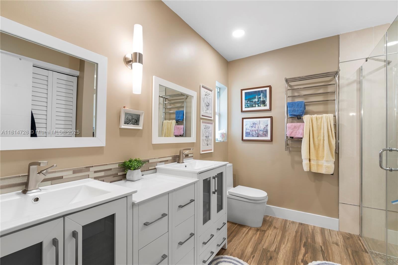 Miami, Florida, 33176, United States, 6 Bedrooms Bedrooms, ,4 BathroomsBathrooms,Residential,Active,1839755