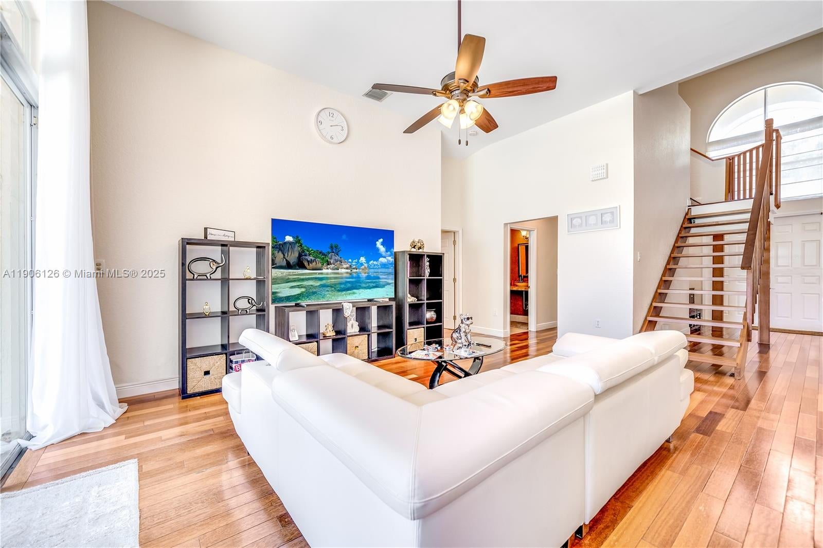 Hollywood, Florida, 33019, United States, 3 Bedrooms Bedrooms, ,3 BathroomsBathrooms,Residential,Active,1985592