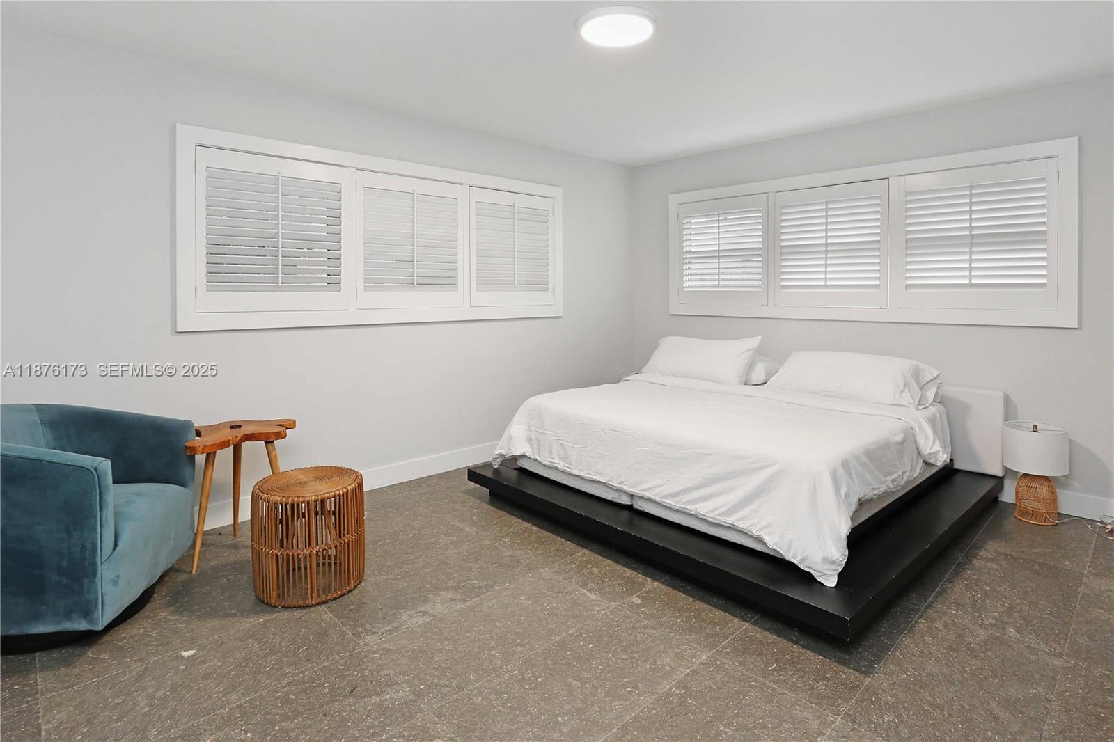 Hollywood, Florida, 33019, United States, 5 Bedrooms Bedrooms, ,4 BathroomsBathrooms,Residential,Active,1942387