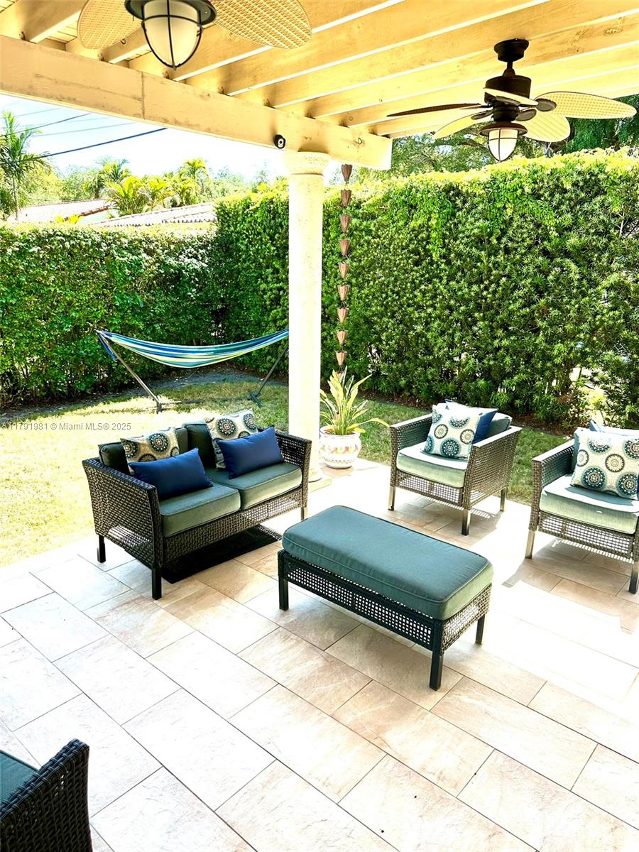 Coral Gables, Florida, 33134, United States, 3 Bedrooms Bedrooms, ,2 BathroomsBathrooms,Residential,Active,1820392