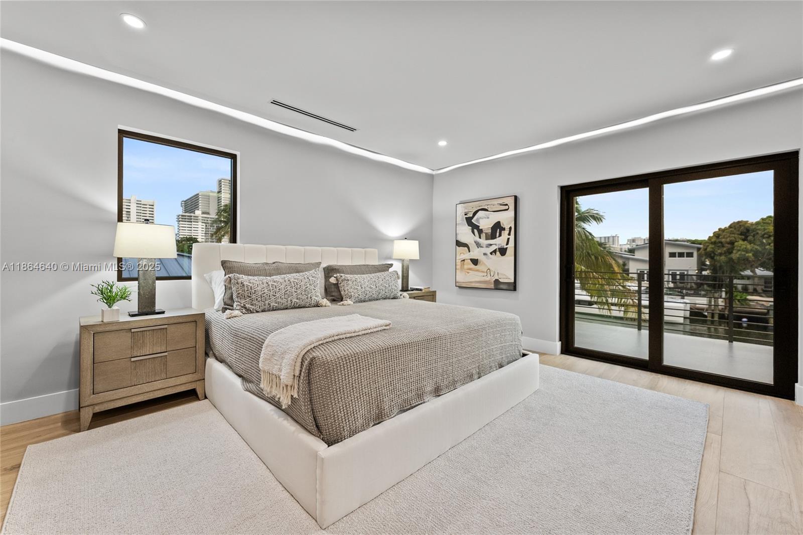 Fort Lauderdale, Florida, 33308, United States, 5 Bedrooms Bedrooms, ,4 BathroomsBathrooms,Residential,Active,1927651